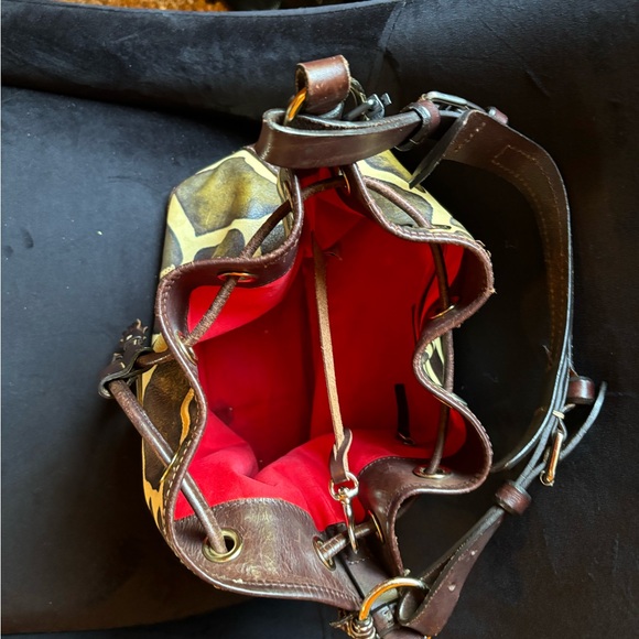 Diann Burke shoulder bag this purse is 10 inches across and 10 1/2 inches high - Picture 2 of 3